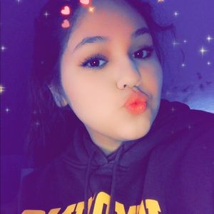 Meet your Posher, Maritza